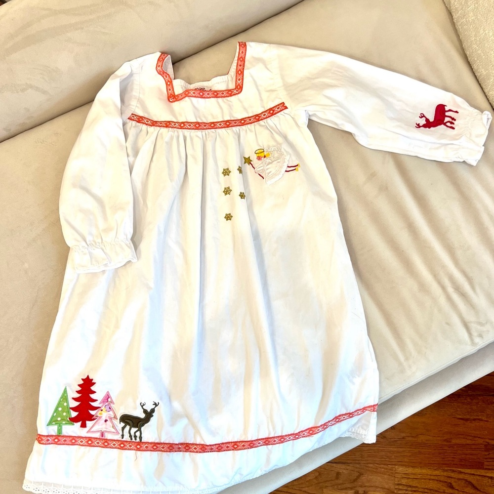 Sweetest cotton nightgown!!